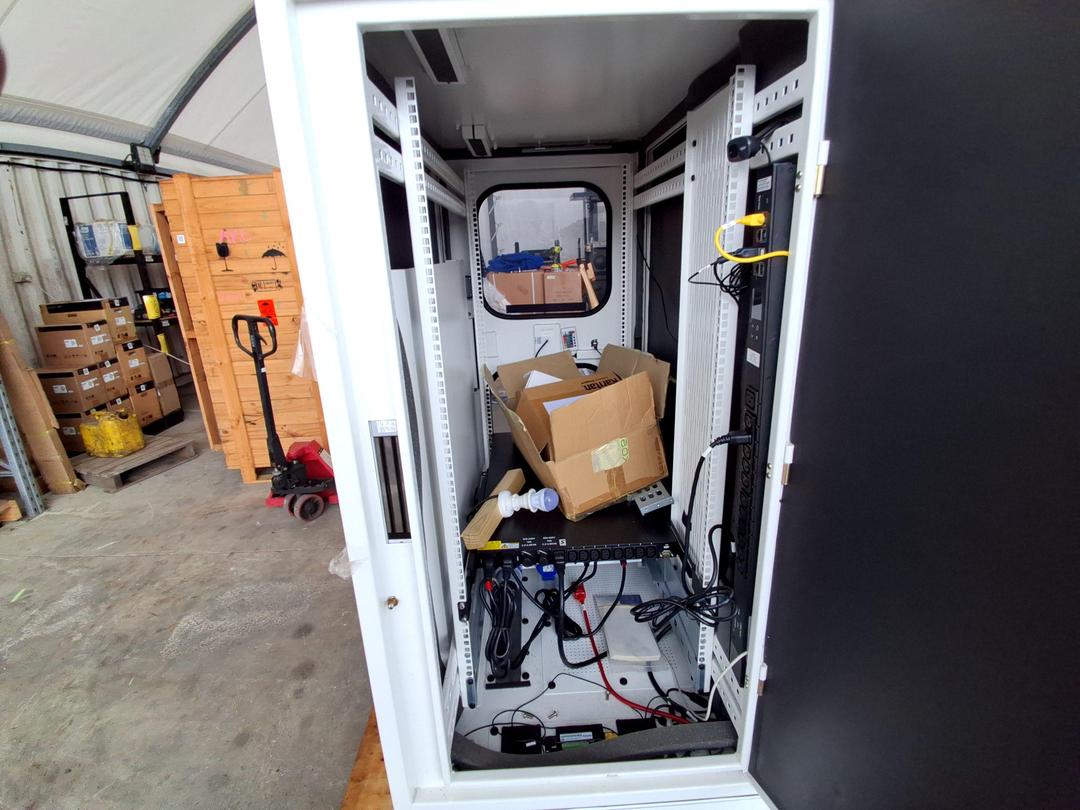 Photo '6' of Zellabox Server Rack Enclosure