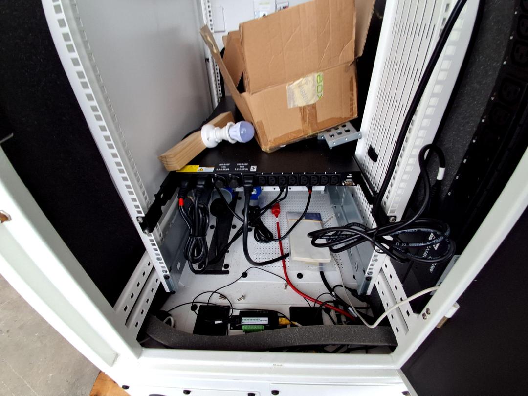 Photo '8' of Zellabox Server Rack Enclosure