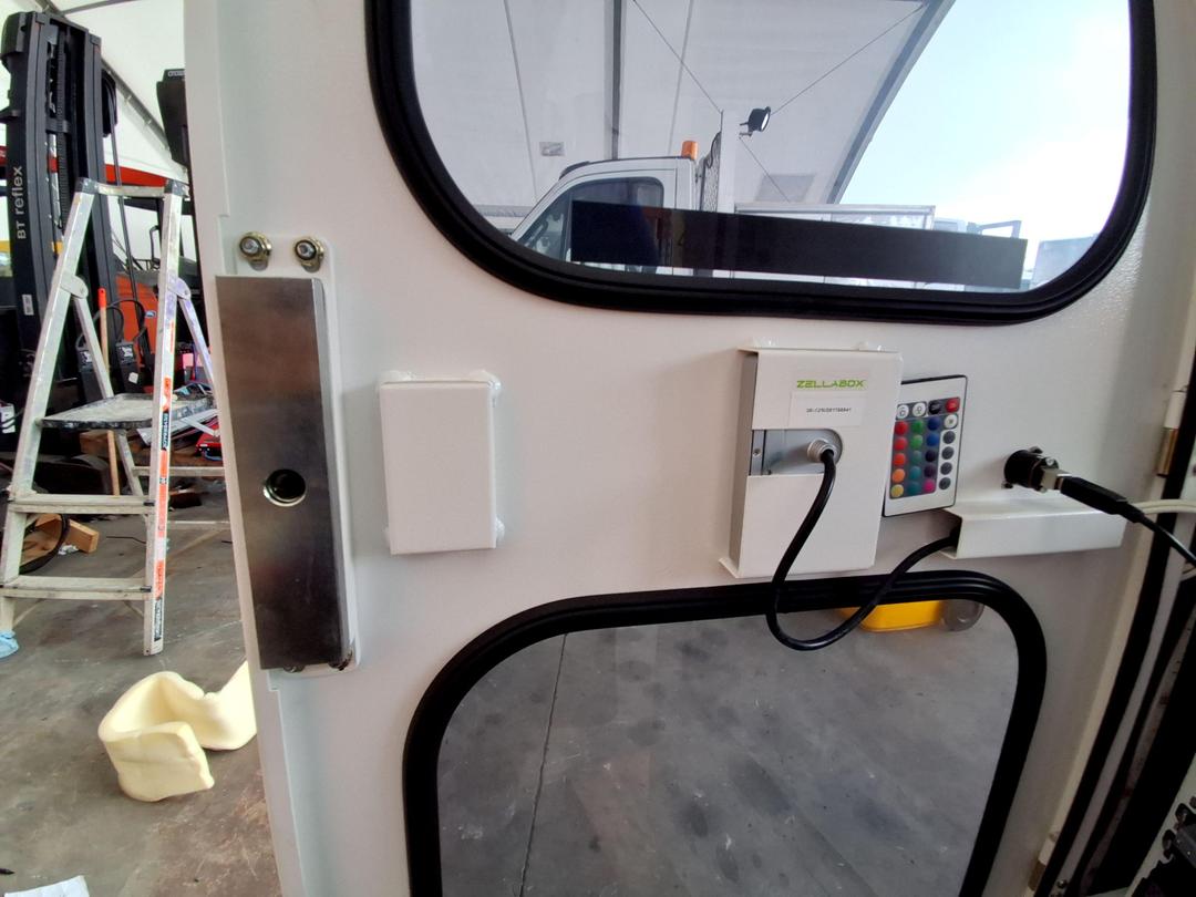 Photo '13' of Zellabox Server Rack Enclosure