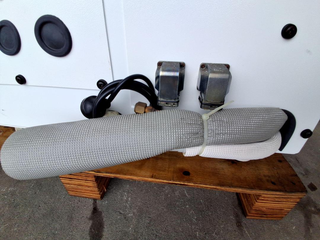 Photo '22' of Zellabox Server Rack Enclosure