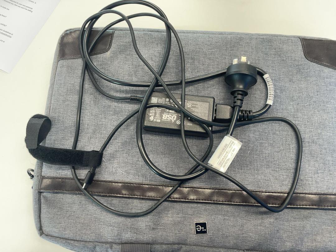 Photo '12' of Asus ExpertBook B1503CVA Laptop with Charger & Bag