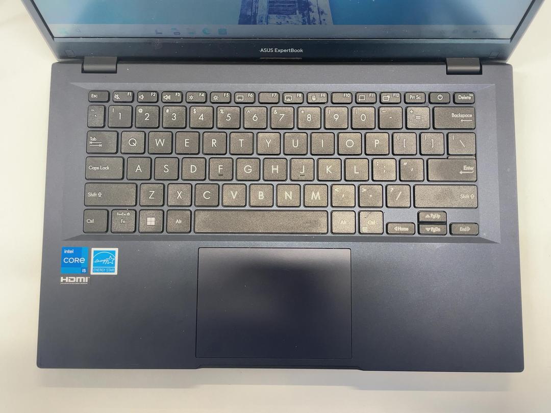 Photo '2' of Asus ExpertBook B1402CV Laptop Photo '2' of Asus ExpertBook B1402CV Laptop