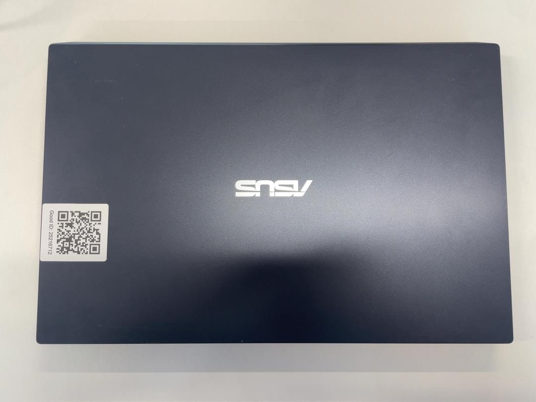 Photo '5' of Asus ExpertBook B1402CV Laptop Photo '5' of Asus ExpertBook B1402CV Laptop