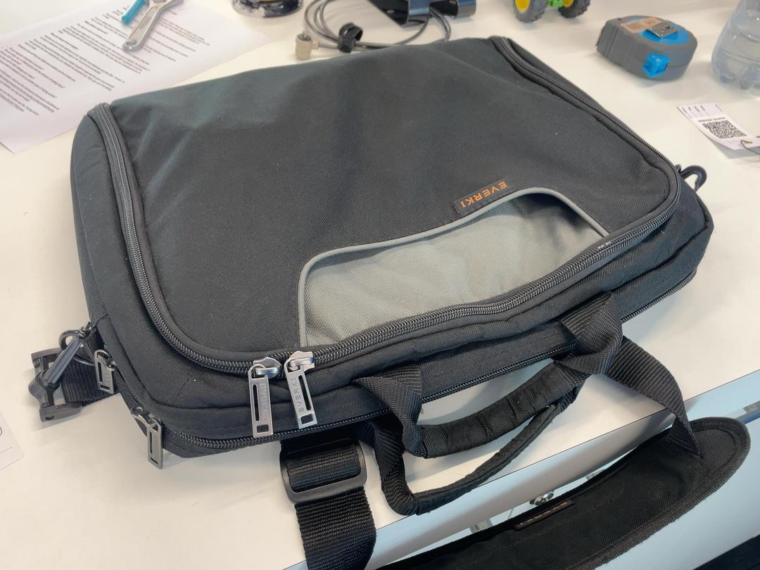 Photo '11' of Asus ExpertBook B1503CVA Laptop with Charger & Bag Photo '11' of Asus ExpertBook B1503CVA Laptop with Charger & Bag