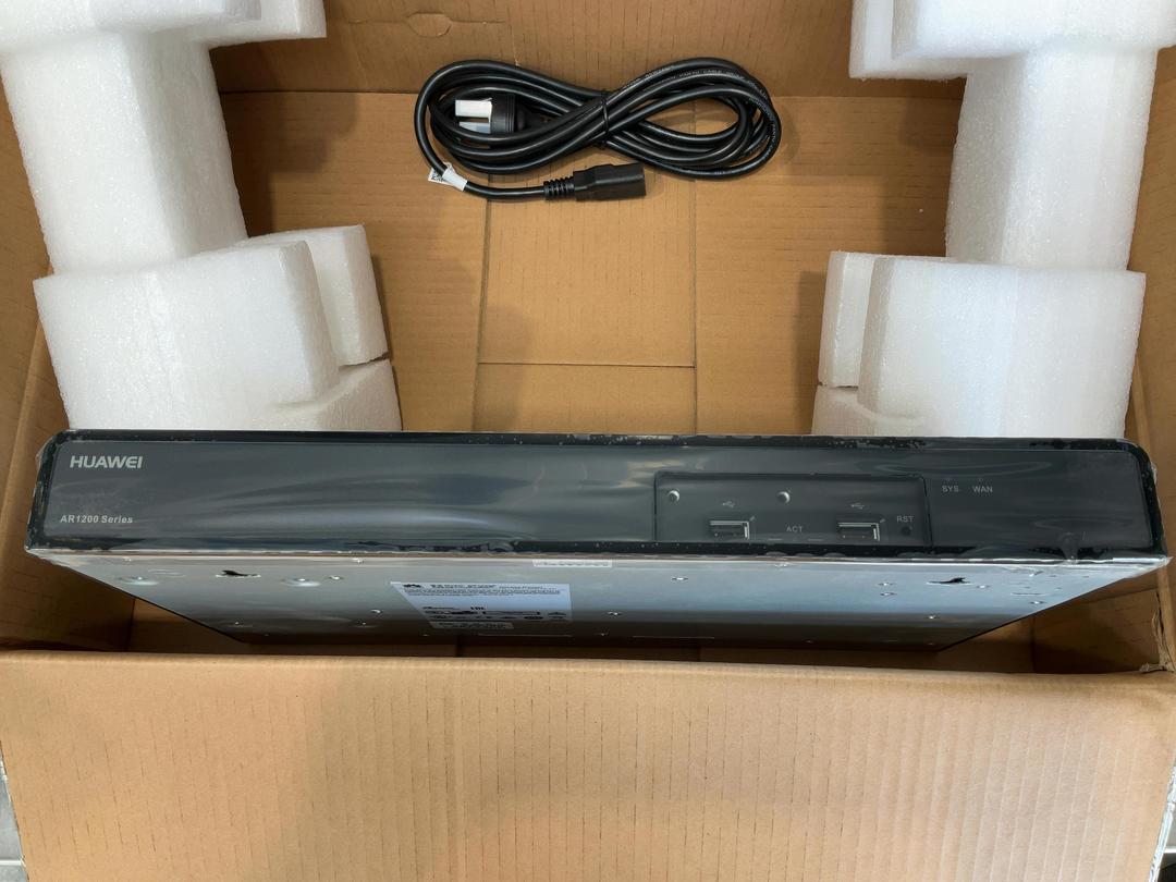 Photo '6' of Huawei AR1220E Enterprise Router