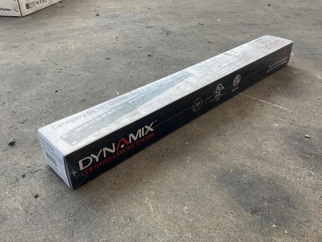 Photo '2' of Dynamix 5e 19” Unshielded Patch Panel