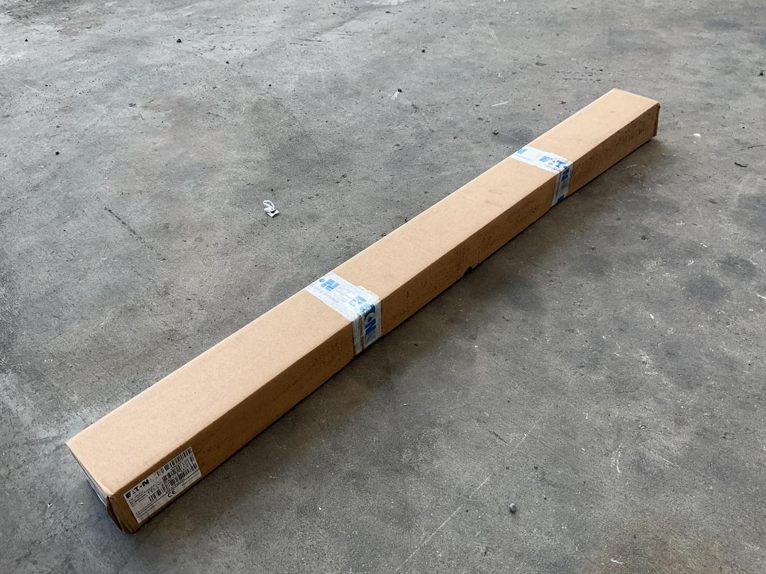 Photo '3' of Eaton ePDU Basic 16A ePBZ32