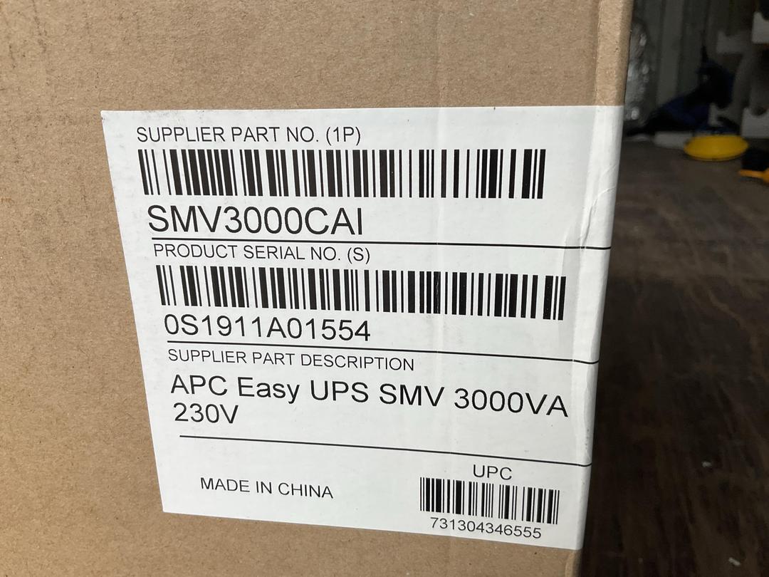 Photo '3' of APC Easy UPS 3000VA / 230 VA Battery Backup SMV3000CAI