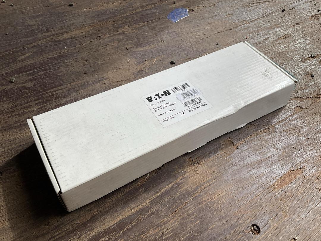 Photo '2' of Eaton ePBZ02 ePDU - Power Distribution Unit