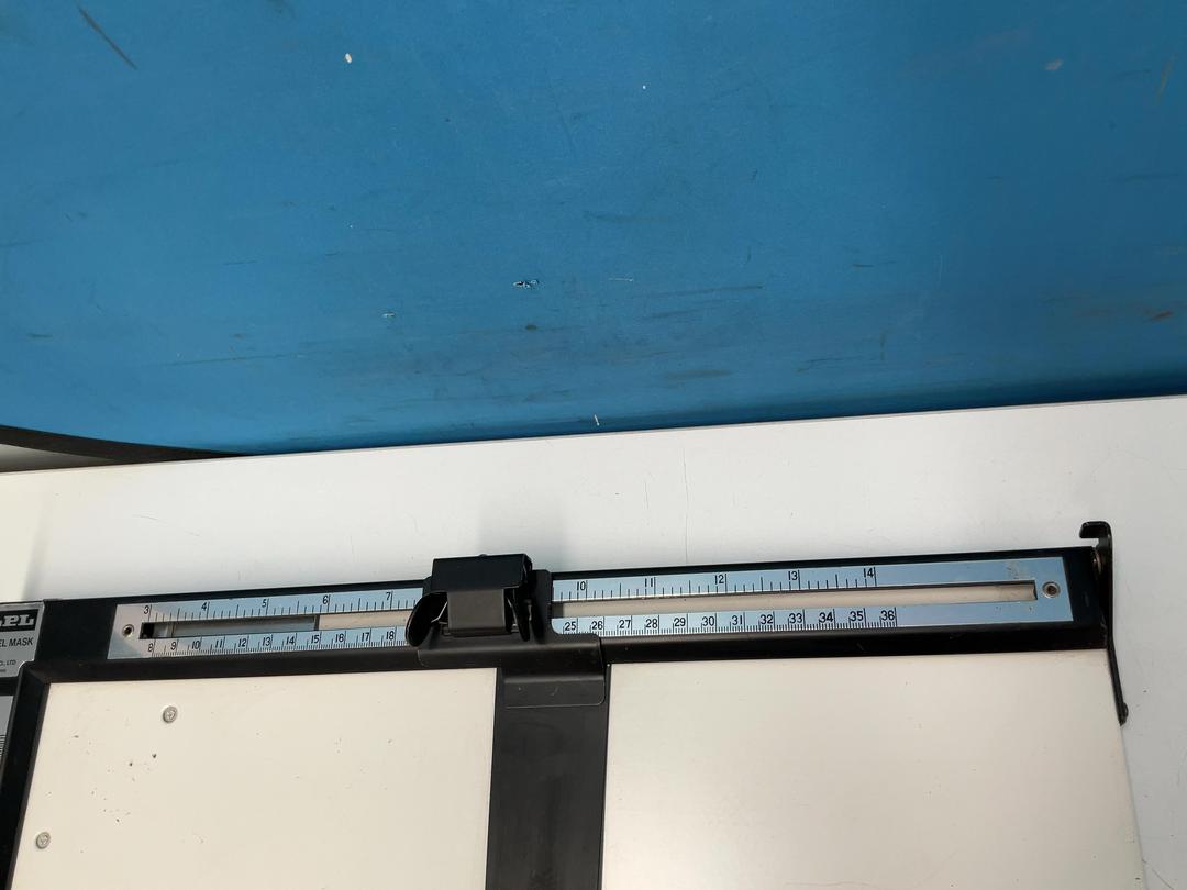 Photo '5' of 2x Easels or Similar Photo '5' of 2x Easels or Similar