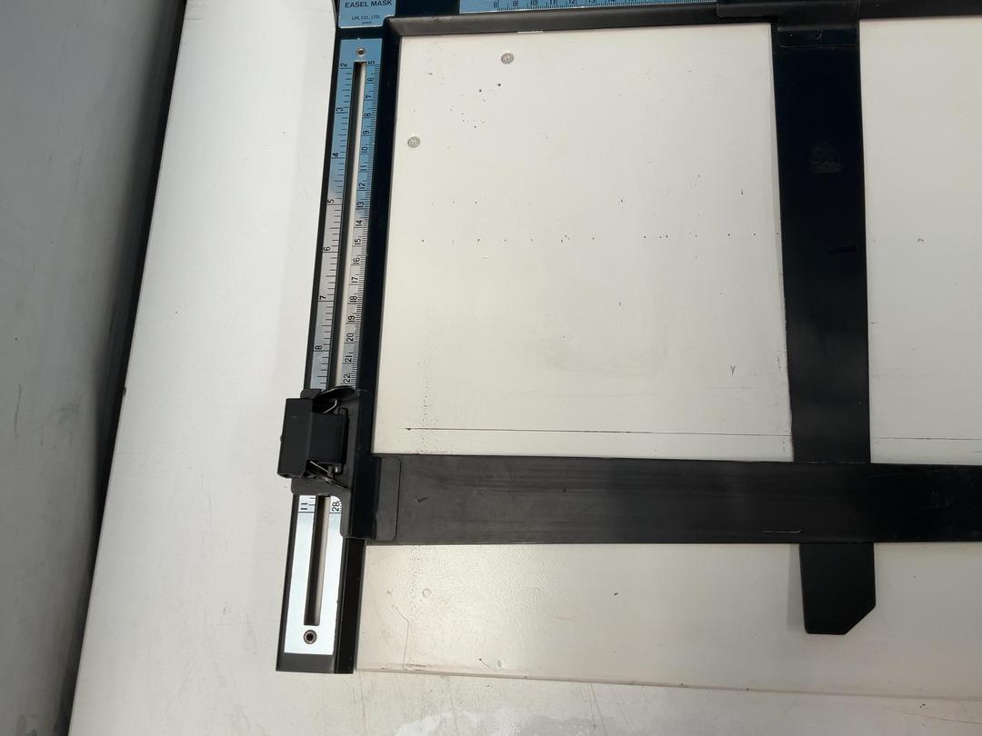 Photo '6' of 2x Easels or Similar Photo '6' of 2x Easels or Similar
