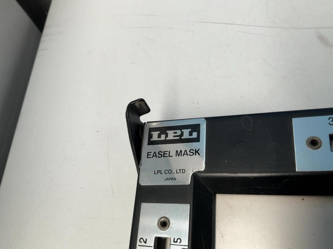 Photo '2' of LPL Easel or Similar Photo '2' of LPL Easel or Similar
