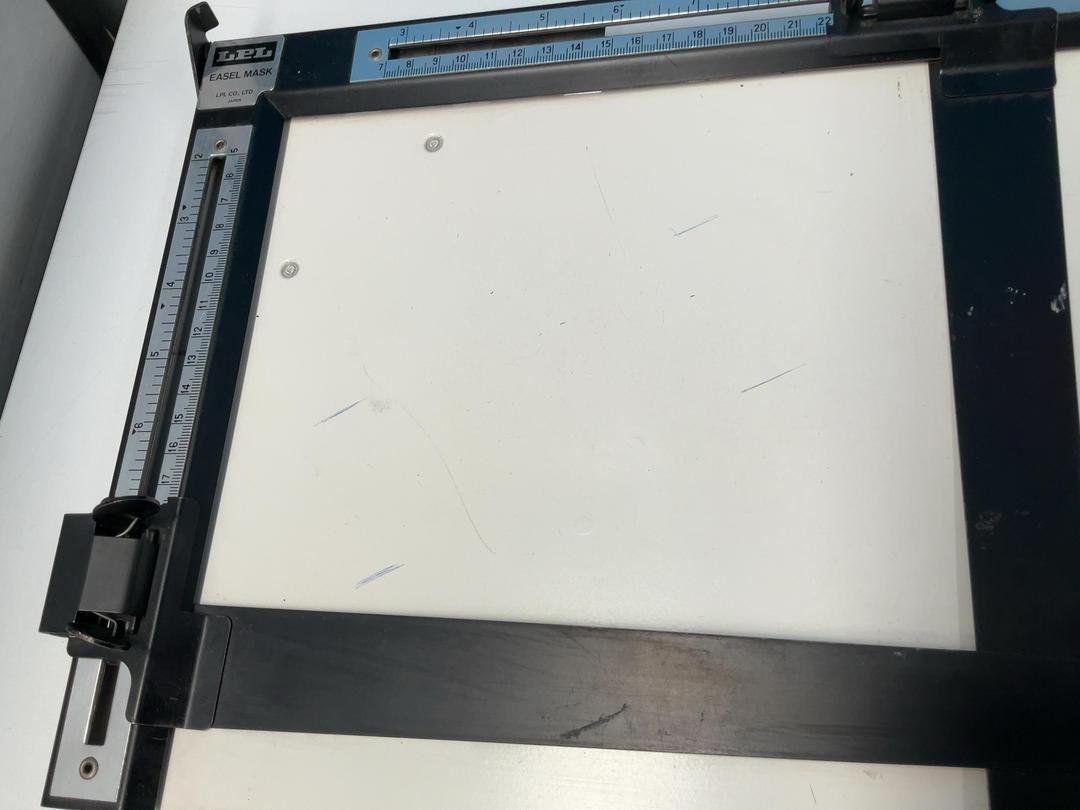 Photo '6' of 2x Easels or Similar Photo '6' of 2x Easels or Similar