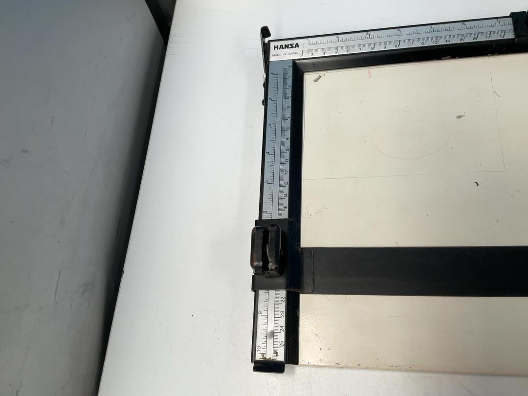 Photo '12' of 2x Easels or Similar Photo '12' of 2x Easels or Similar