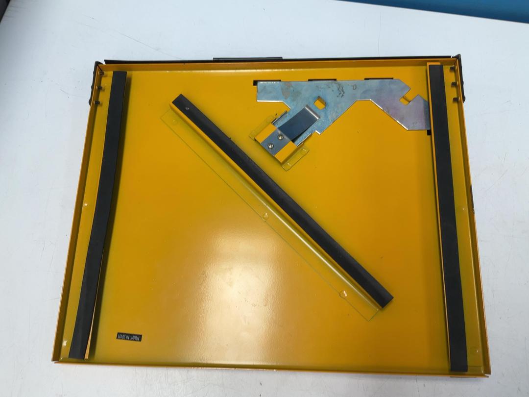 Photo '15' of 2x Easels or Similar Photo '15' of 2x Easels or Similar