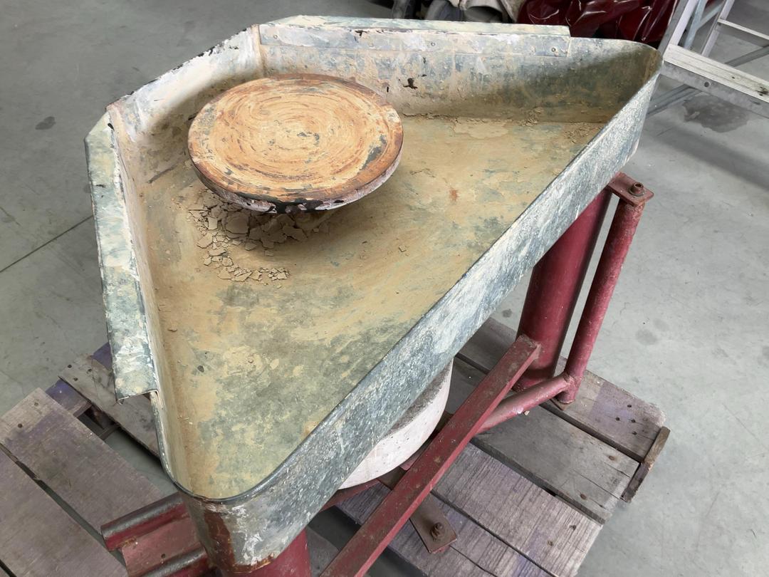 Photo '11' of Pottery Wheel or Similar Photo '11' of Pottery Wheel or Similar