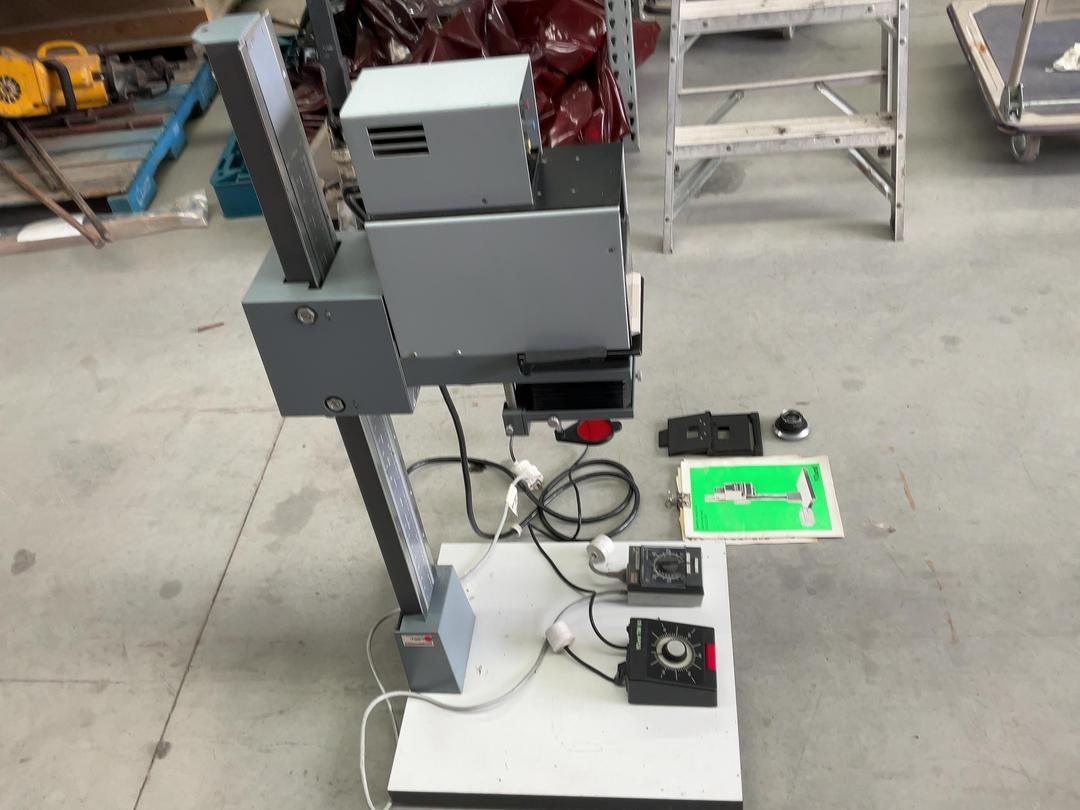 Photo '13' of Durst M800 Enlarger