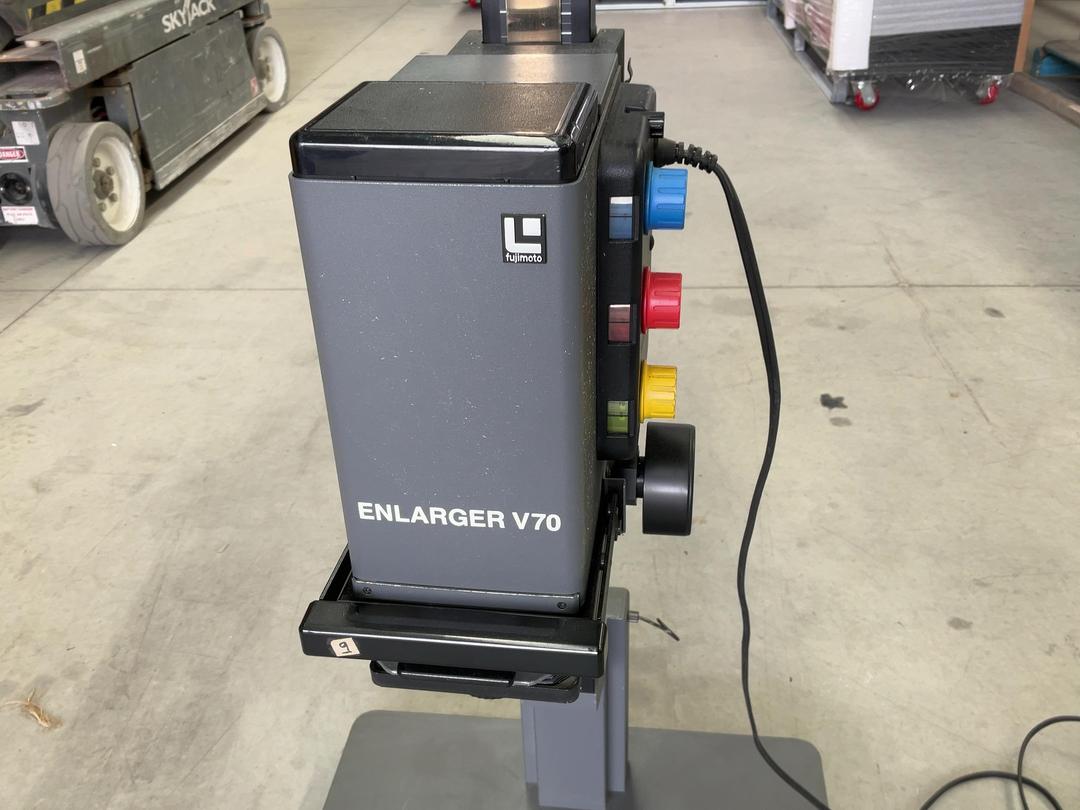 Photo '10' of Fujimoto V70 Enlarger Photo '10' of Fujimoto V70 Enlarger