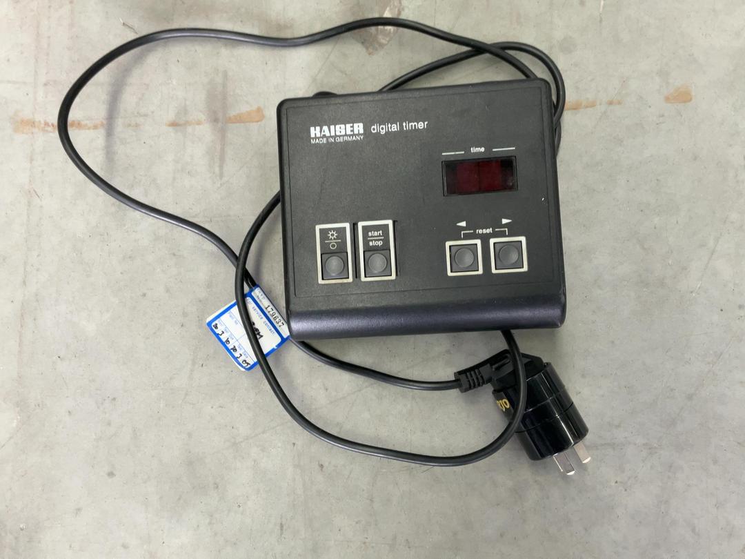Photo '2' of Durst M 370 BW Enlarger Photo '2' of Durst M 370 BW Enlarger