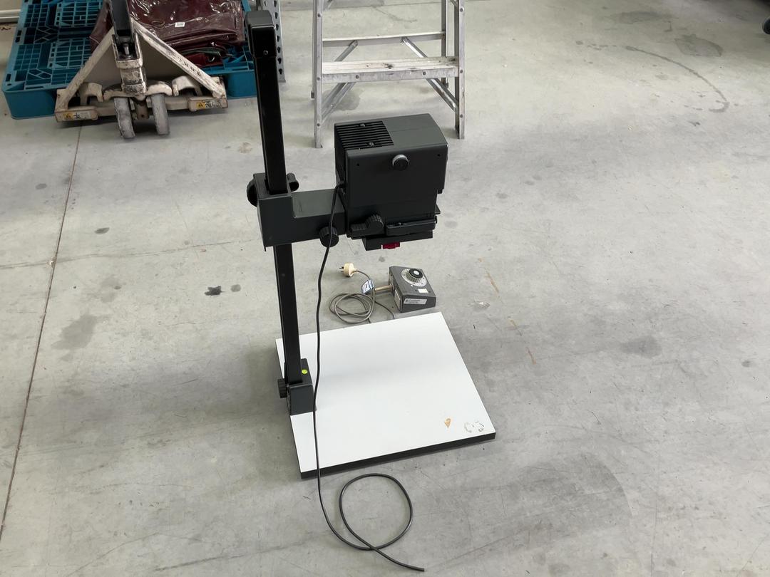 Photo '12' of Kaiser VPM 6002 Enlarger - Plug has Been Cut Off