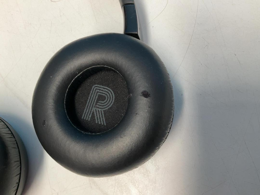 Photo '5' of JBL Headphones Photo '5' of JBL Headphones