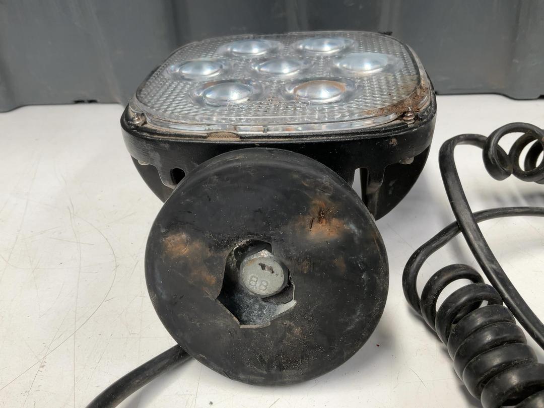 Photo '18' of GME Radio, Storage Container Etc Photo '18' of GME Radio, Storage Container Etc