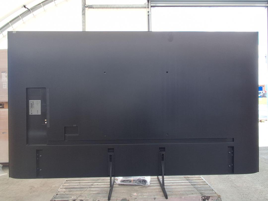 Photo '3' of Samsung Crystal UHD DU7000 75"