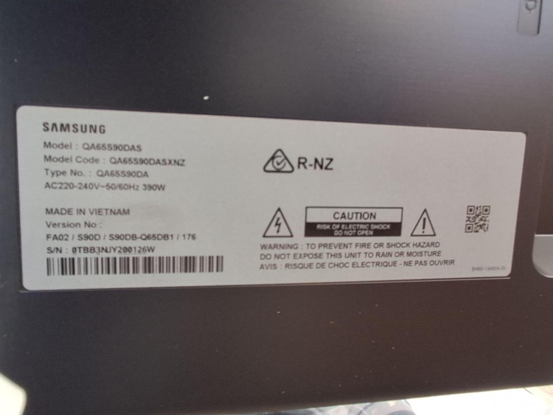 Photo '4' of Samsung OLED S90D 65"