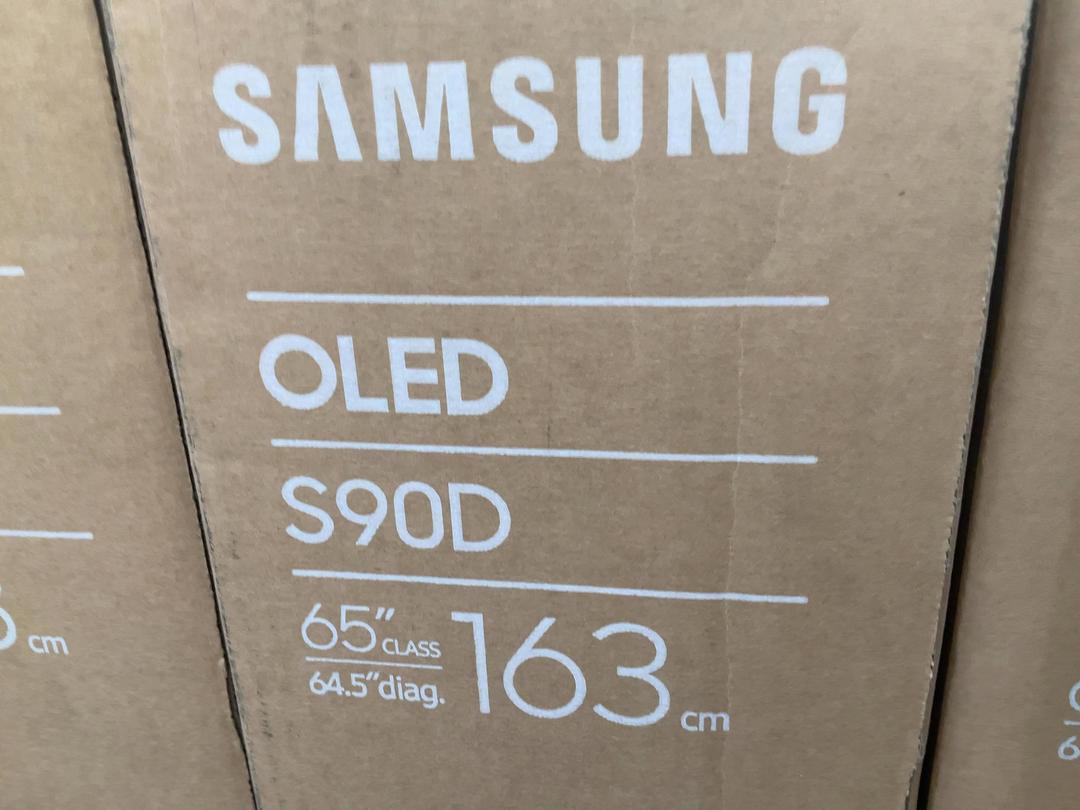 Photo '6' of Samsung S90D 4K OLED 65" TV Photo '6' of Samsung S90D 4K OLED 65" TV