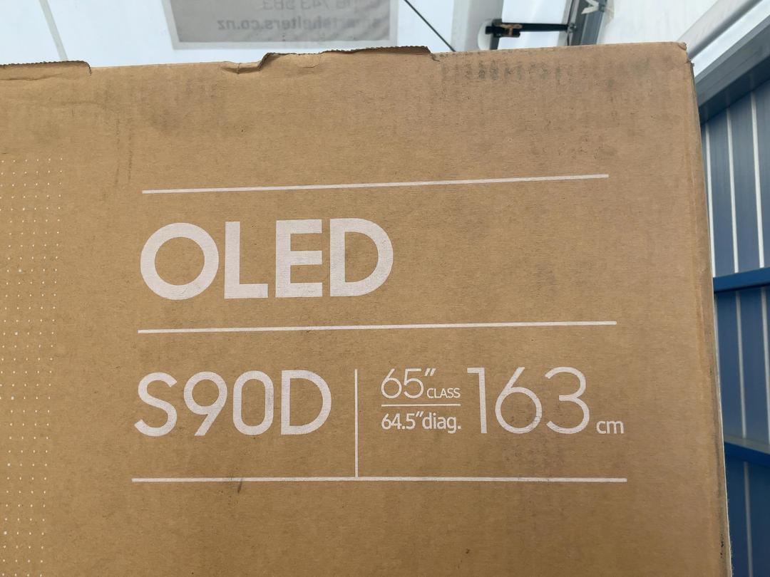 Photo '6' of Samsung S90D 4K OLED 65" TV Photo '6' of Samsung S90D 4K OLED 65" TV