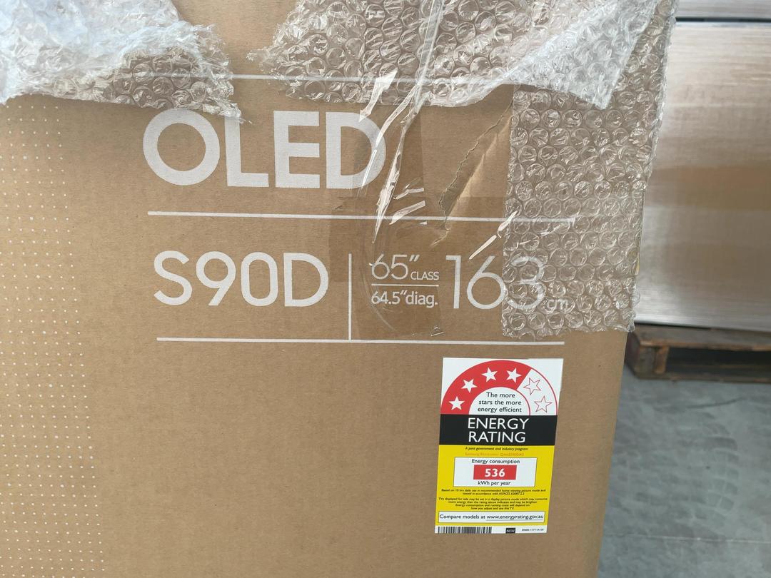 Photo '2' of Samsung S90D 4K OLED 65" TV