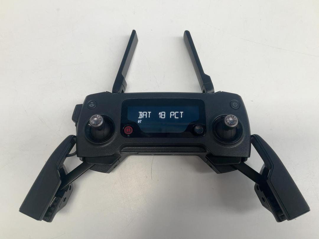 Photo '11' of DJI - Mavic Pro Quadcopter Drone - Damaged Camera