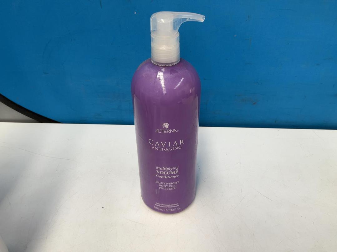 Photo '18' of Hairdressing Items or Similar - Schwarzkopf Oil Developer Etc