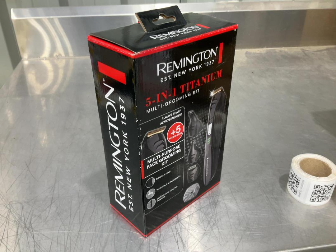 Photo '5' of Remington 5-in-1 Grooming Kit Photo '5' of Remington 5-in-1 Grooming Kit
