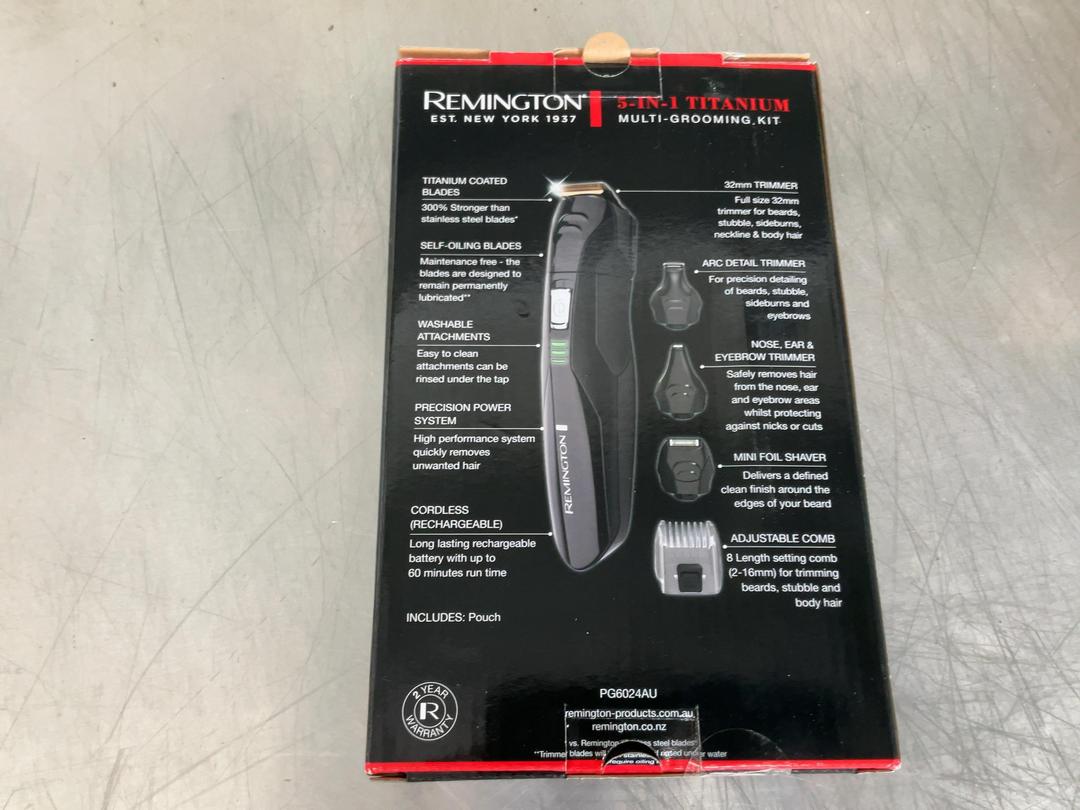 Photo '3' of Remington 5-in-1 Grooming Kit Photo '3' of Remington 5-in-1 Grooming Kit