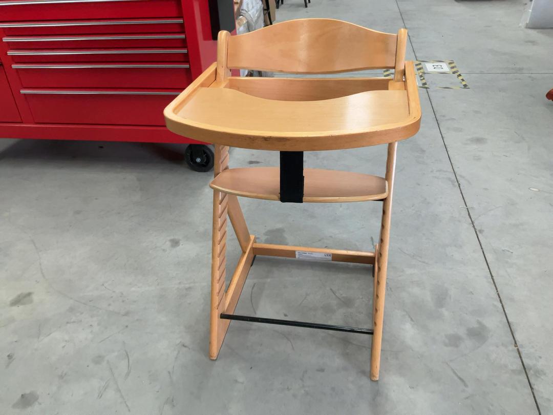 Photo '6' of Mocka Child's High Chair