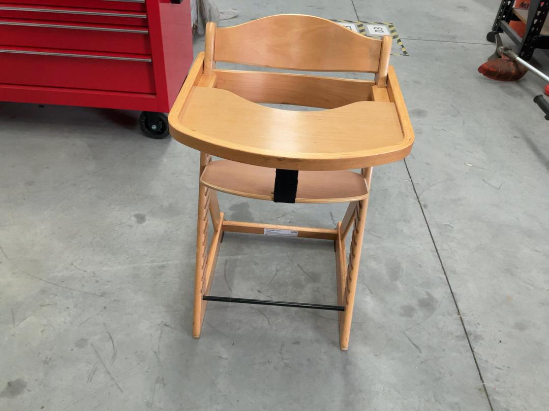 Photo '14' of Mocka Child's High Chair