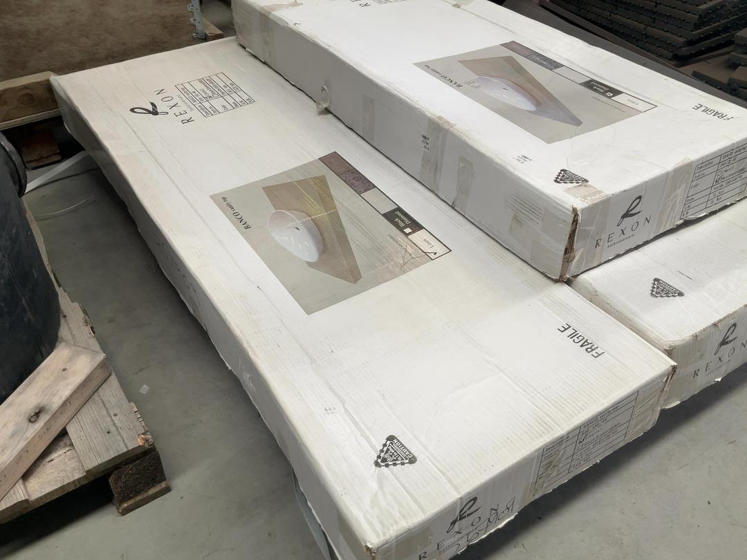 Photo '5' of Rexon - Quartz Banco Vanity Top 1500mm - Linen Photo '5' of Rexon - Quartz Banco Vanity Top 1500mm - Linen