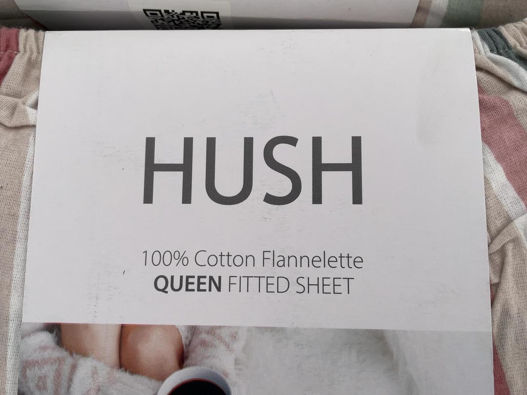 Photo '3' of HUSH Cotton Fitted Sheets Queen / Double Photo '3' of HUSH Cotton Fitted Sheets Queen / Double