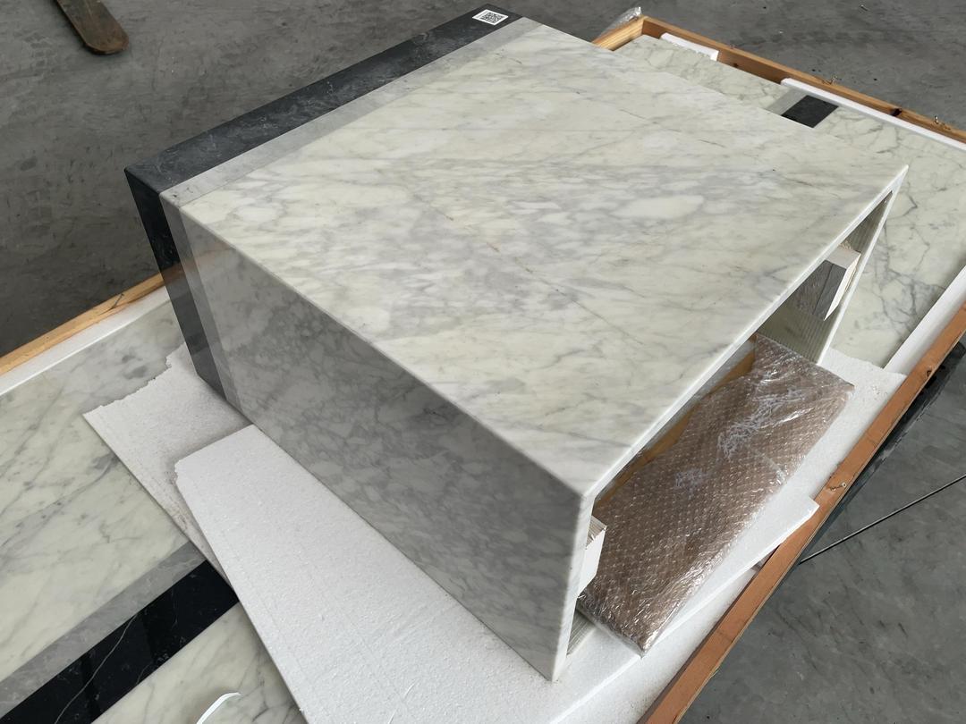 Photo '2' of White Marble Table Photo '2' of White Marble Table