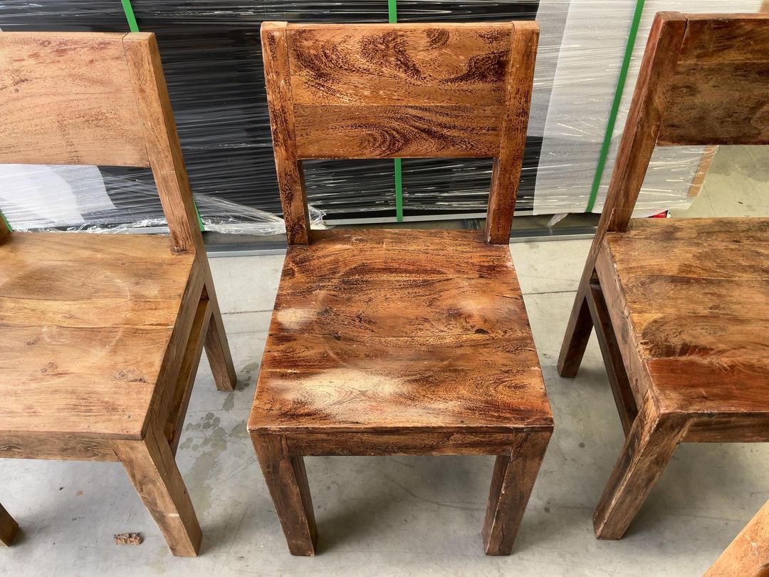 Photo '18' of 6x Vast Interior Wooden-Like Dining Chairs