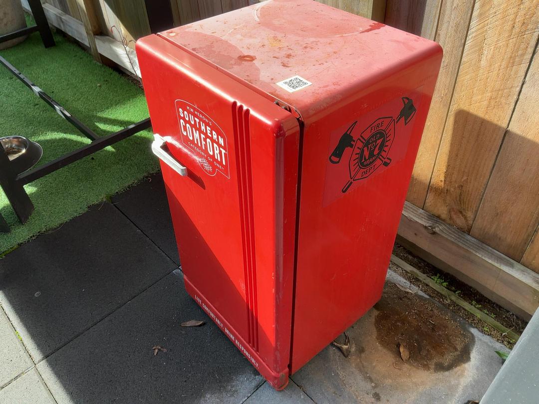 Photo '3' of Southern Comfort Fridge (Non runner)