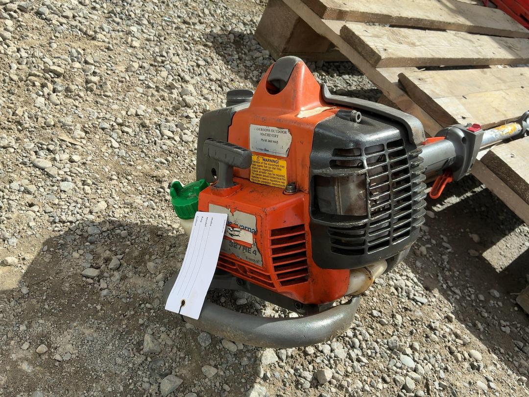 Photo '3' of Husqvarna 327 HE4 Pole Hedge Trimmer Photo '3' of Husqvarna 327 HE4 Pole Hedge Trimmer