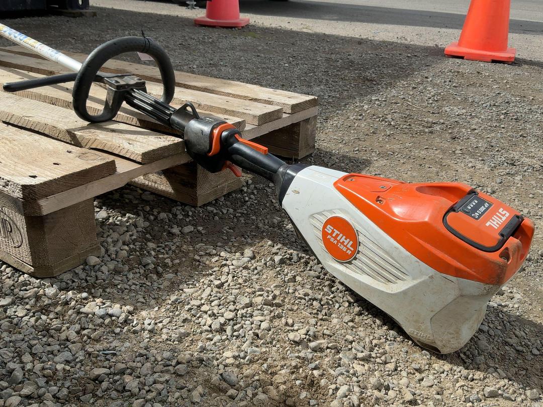 Photo '5' of Stihl FSA 135R Line Trimmer