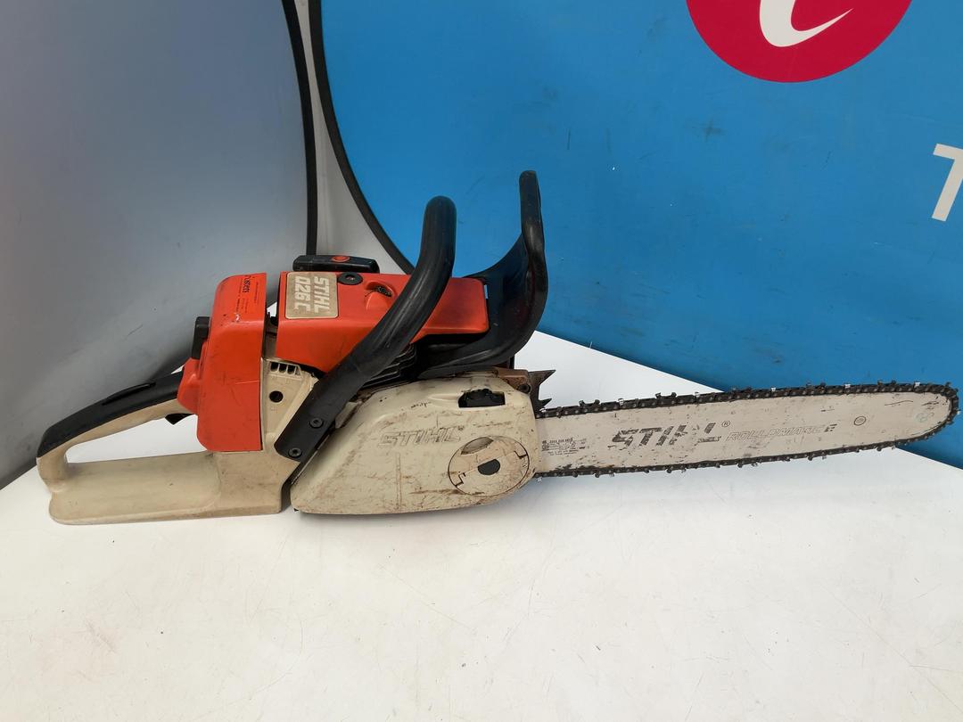 Photo '9' of Stihl 026C Chainsaw Photo '9' of Stihl 026C Chainsaw
