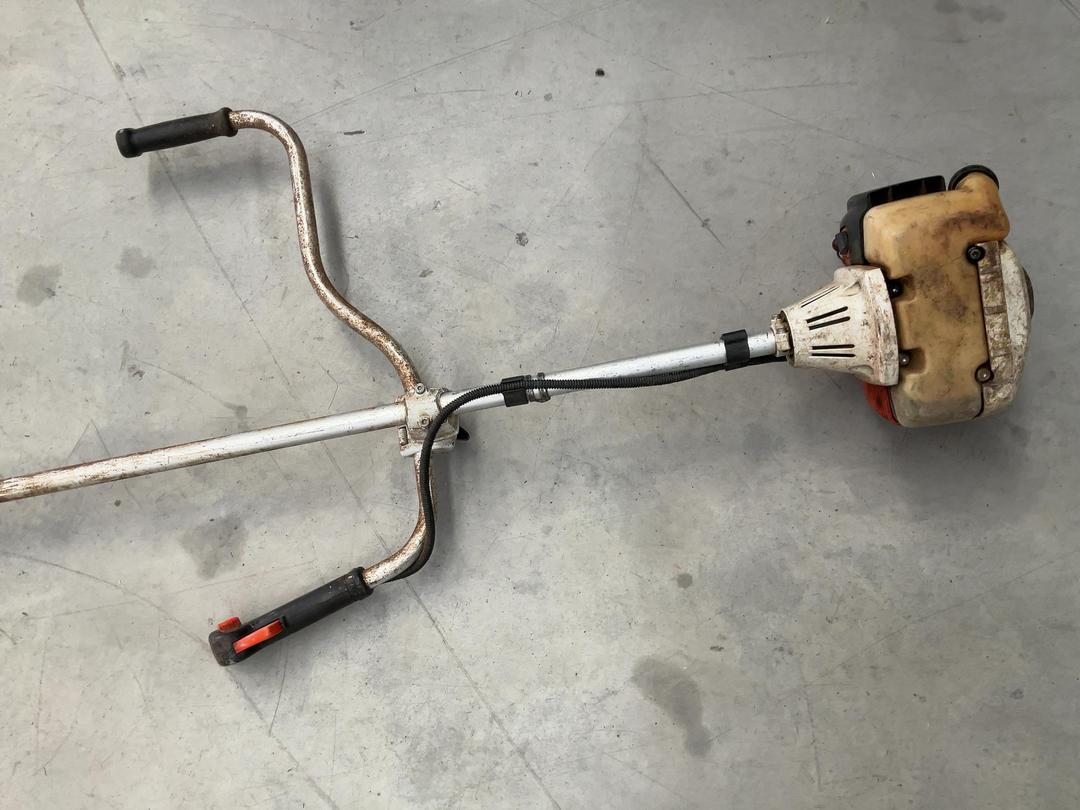 Photo '16' of Stihl FS 250 Brush Cutter