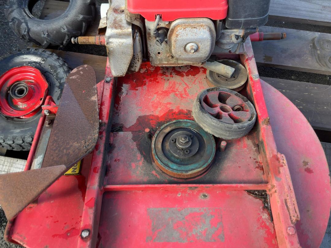 Photo '7' of Stevens MK II Lawnmower Photo '7' of Stevens MK II Lawnmower