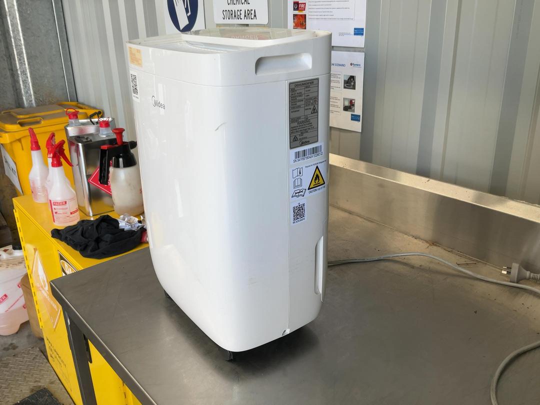 Photo '2' of Midea Dehumidifier Photo '2' of Midea Dehumidifier