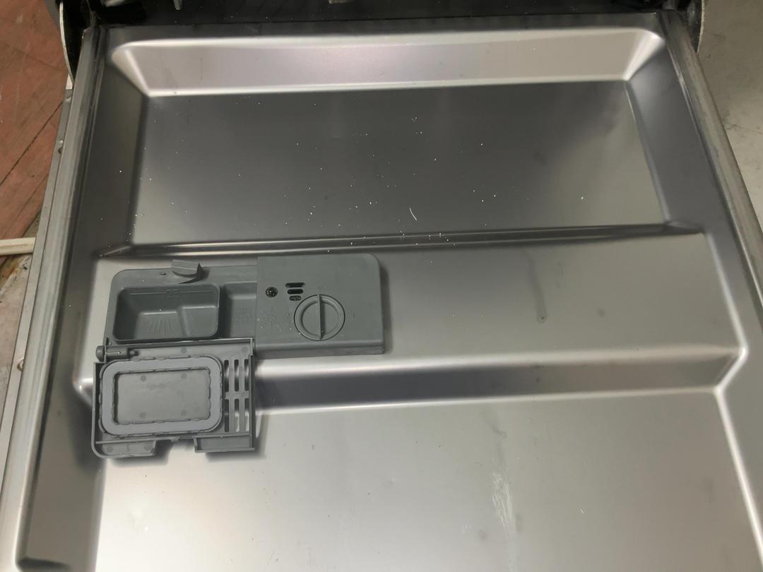 Photo '10' of Tylex Dishwasher Photo '10' of Tylex Dishwasher