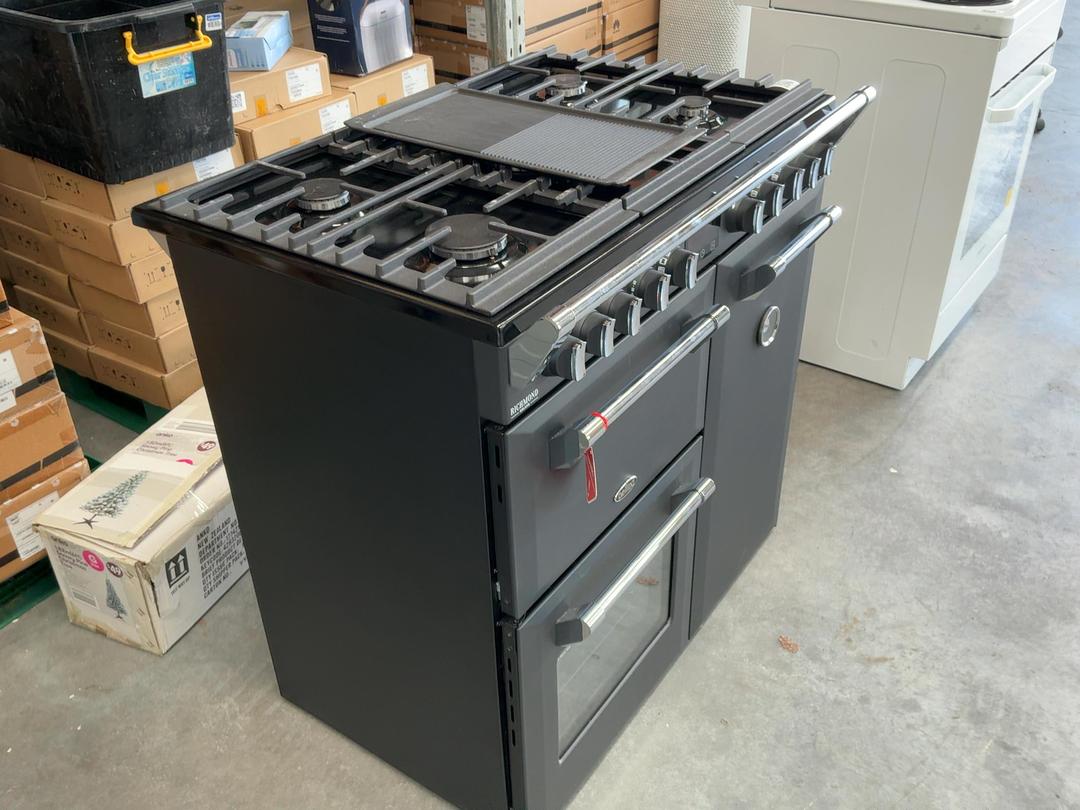 Photo '2' of Belling Oven - Richmond Deluxe Photo '2' of Belling Oven - Richmond Deluxe